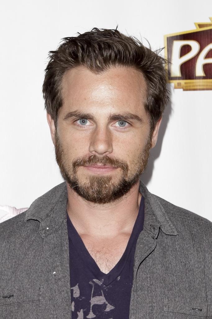 Rider Strong - Wikipedia