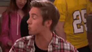 The first almost kiss!!