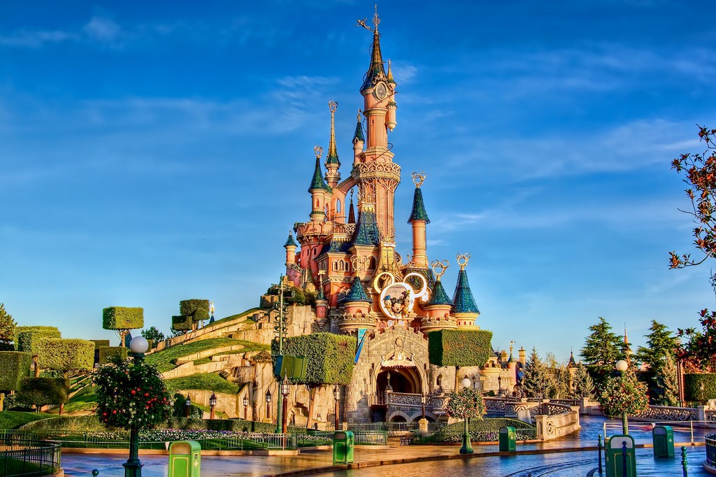 Sleeping Beauty Castle: Le Château de la Belle au Bois Dormant at