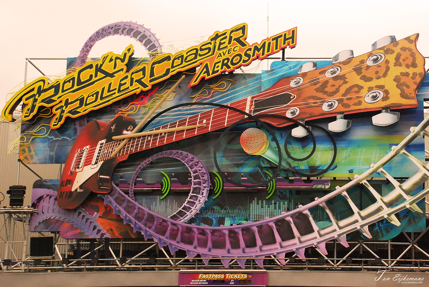 Rock 'n' Roller Coaster Starring Aerosmith Sunset Boulevard Disney's  Hollywood Studios Ride Seating Photos & Advice 
