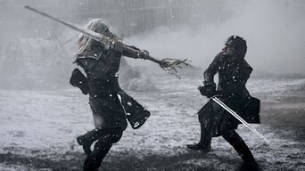 Jon Snow combatte contro un Estraneo.
