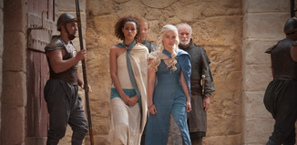 Daenerys and missandei 3x02