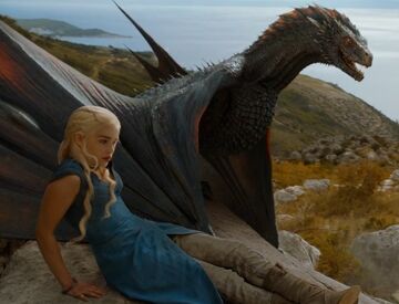 Daenerys and drogon stagione 4.jpg
