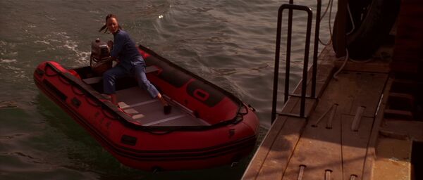 Tcolboat2.jpg