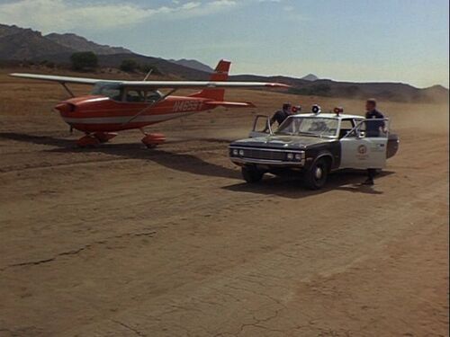 Adam12-503-vlcsnap-00110