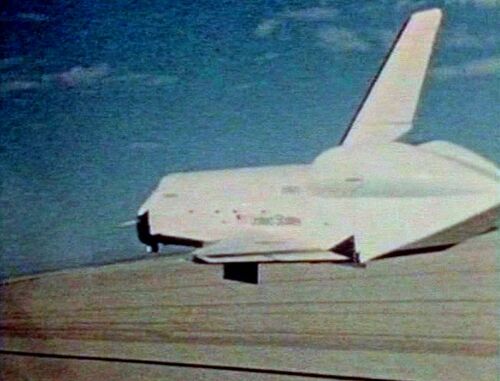  Rockwell Space Shuttle Columbia OV-102.