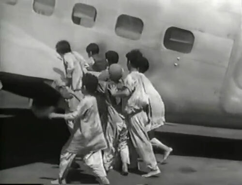 VS--ThunderInTheEast1952-DeborahKerrAlanLaddCharlesBoyer-3’15”