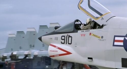 13days RF-8 F-5
