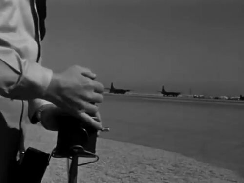 TheFlyingMissile 02225