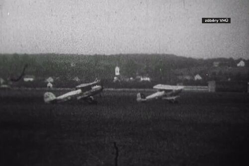 BdH 054 23 Hawker-Fury
