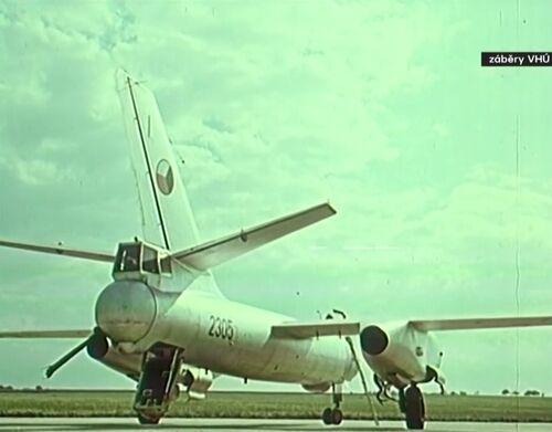 BdH 083 Il-28-2305