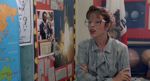 VS--Netflix-BoyzntheHood-4’01”