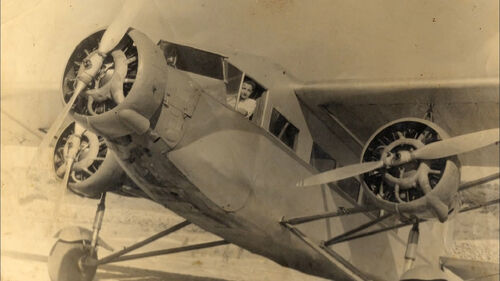 StBarth Stinson-U-trimotor
