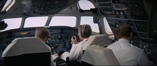 ClanSic DC-8 cockpit2