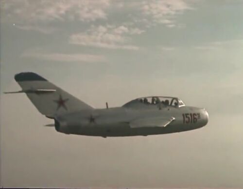 StarsOnWings Mig-15UTI