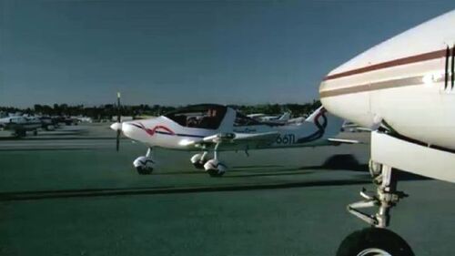 PLANE2