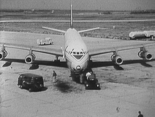  Douglas DC-8-43 of .