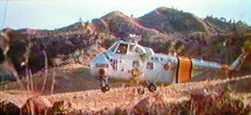 BB52 SAR SH-19B landing