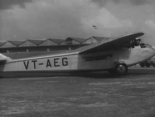 Reg. VT-AEG  Armstrong Whitworth A.W.15 Atalanta Aurora of Indian Trans-Continental Airways.