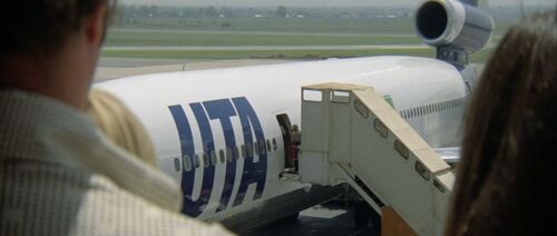 AVION AA GOL