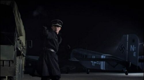 Nazisatcotearth8 (500x280)