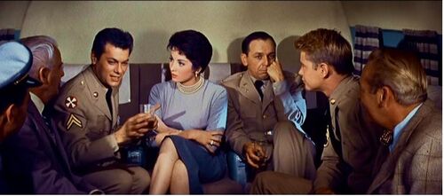 CONSTELLATION LOUNGE