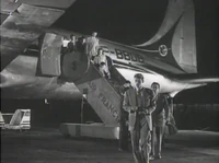 VideoScreenshot--AuxYeuxduSouvenir-1948-27’02”