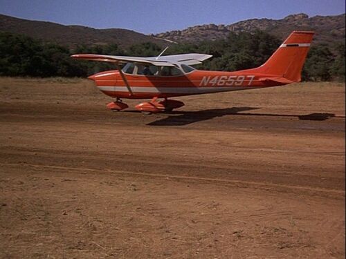 Adam12-503-vlcsnap-00115