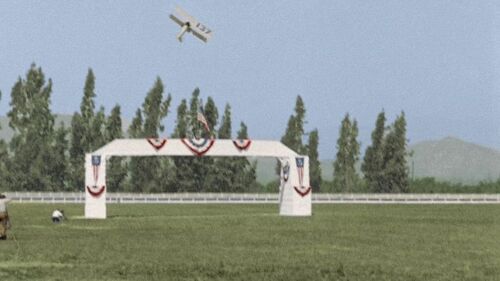 Biplane1636