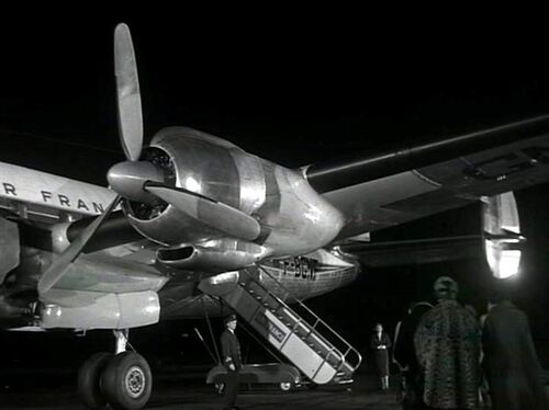AVION 8 GDA