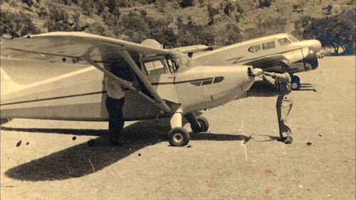 StBarth Stinson-108