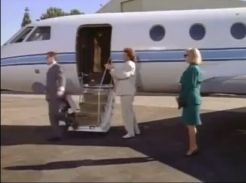 FalconCrest S9E06