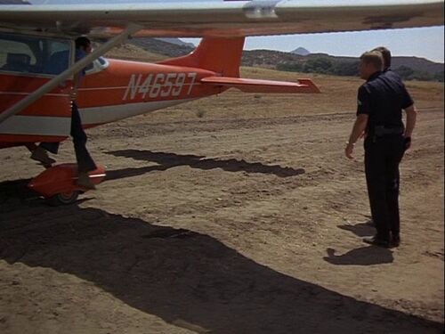 Adam12-503-vlcsnap-00111