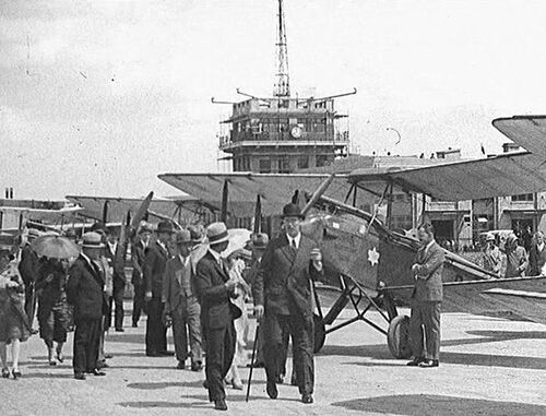 Reg. G-AAAH De Havilland DH60G Gipsy Moth.