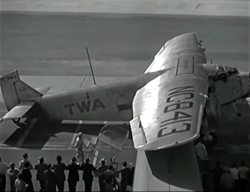 AirHostess33 NC8413 601