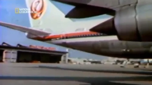 Reg. JA8119 Boeing 747-SR46 of  operating Flight 115.