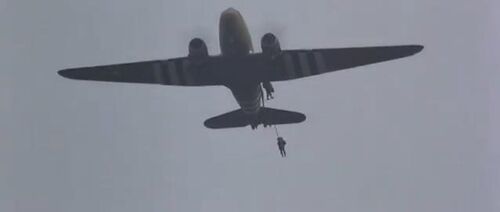 BTF C-47dropping