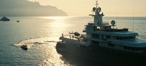 Screenshotter--Tenet-52’37”