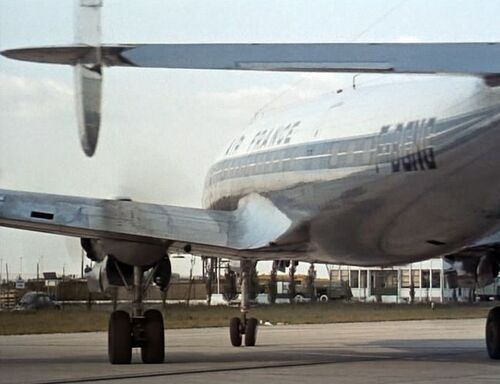 AVION AO UNPARI