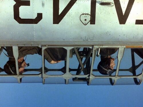 AVION DC LAP