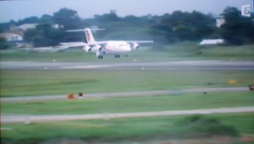 DDLC-S12E5 BAe-146 CIMG7421