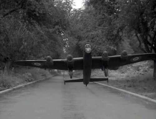 AVION CF TATIAC