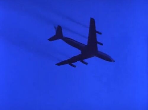 GetSmart-S5E17 0010