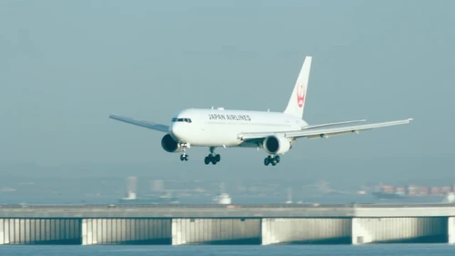 Angel Flight JAL767