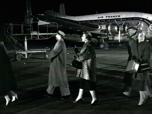 AVION 7 GDA