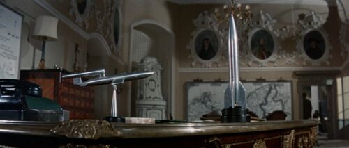 VideoScreenshot--HBO-undefined-2’34”