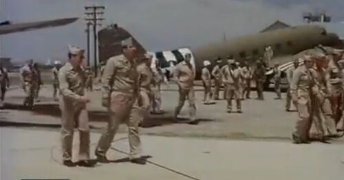 EnolaGayTV80 C-47