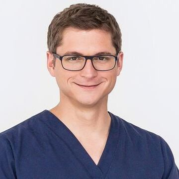 Dr Elias Bahr In Aller Freundschaft Die Jungen Arzte Wiki Fandom