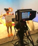 小亦第一次拍节目