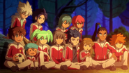 Hakuryuu and Yukimura sitting next to each other.